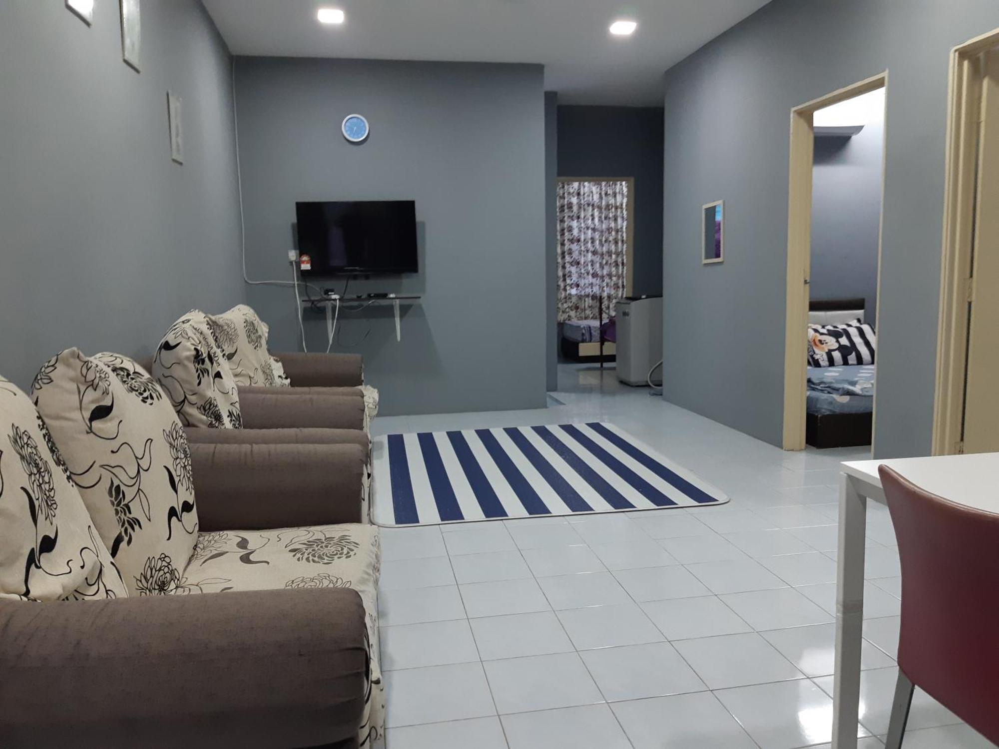 Anis Homestay Gua Musang Buitenkant foto